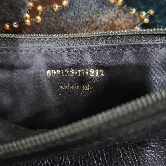 Yves Saint Laurent Vincennes Mombasa Hobo Bag - Picture 10 of 13